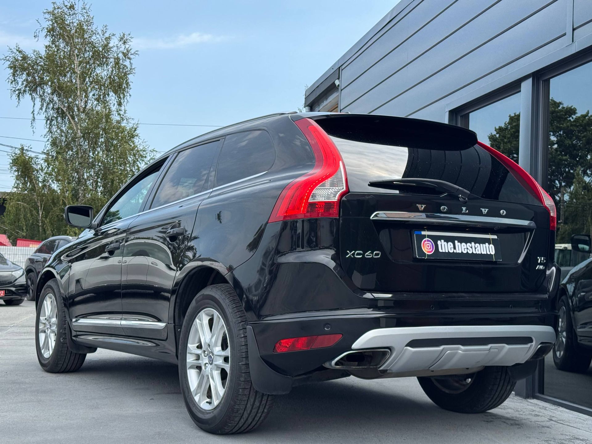 Volvo XC60 Platinum