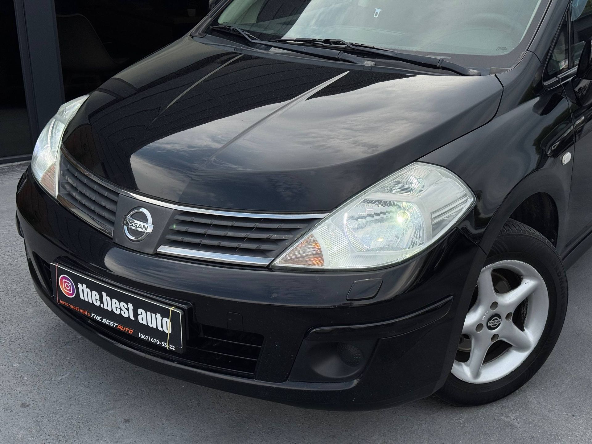 Nissan TIIDA