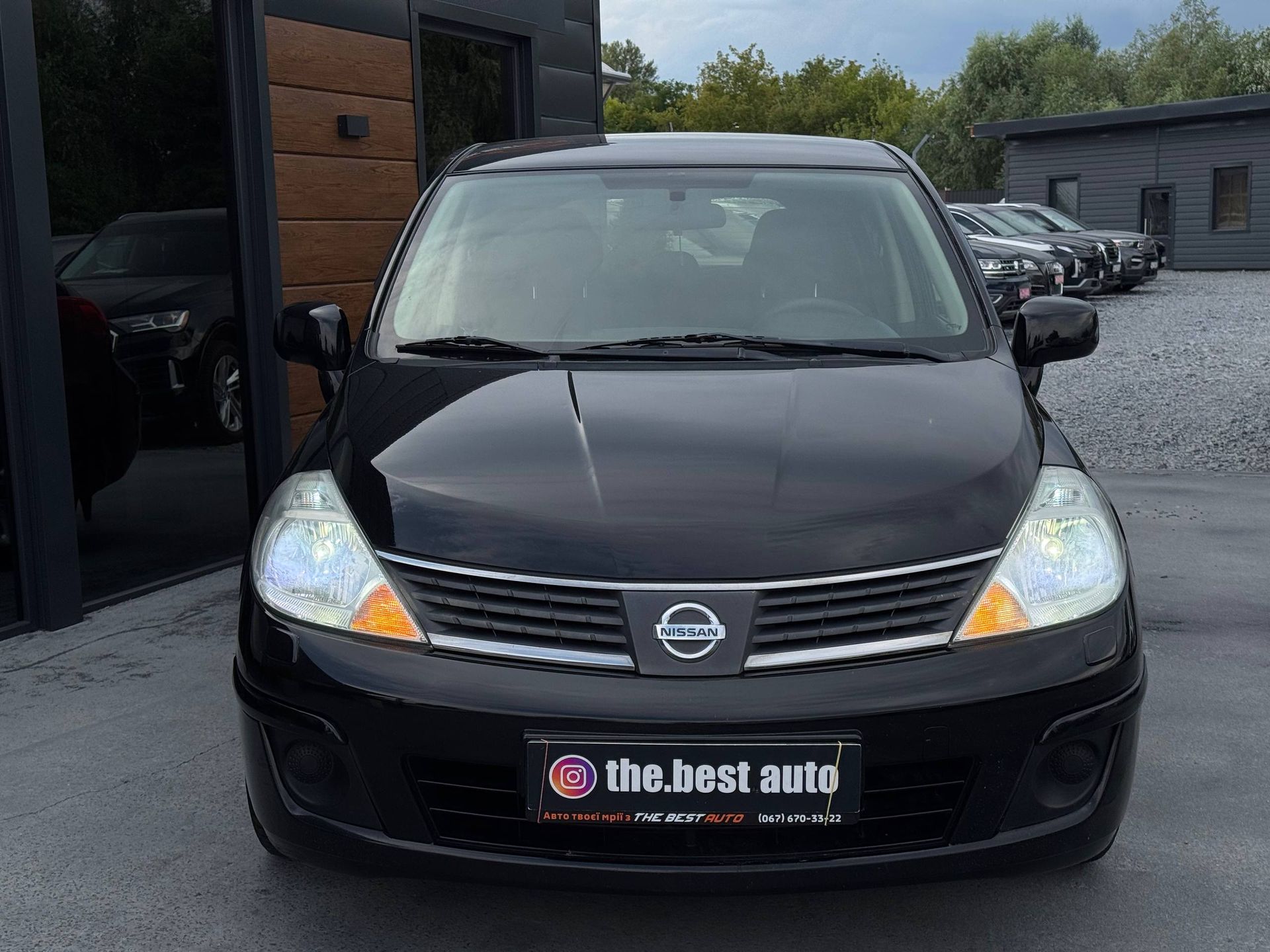 Nissan TIIDA