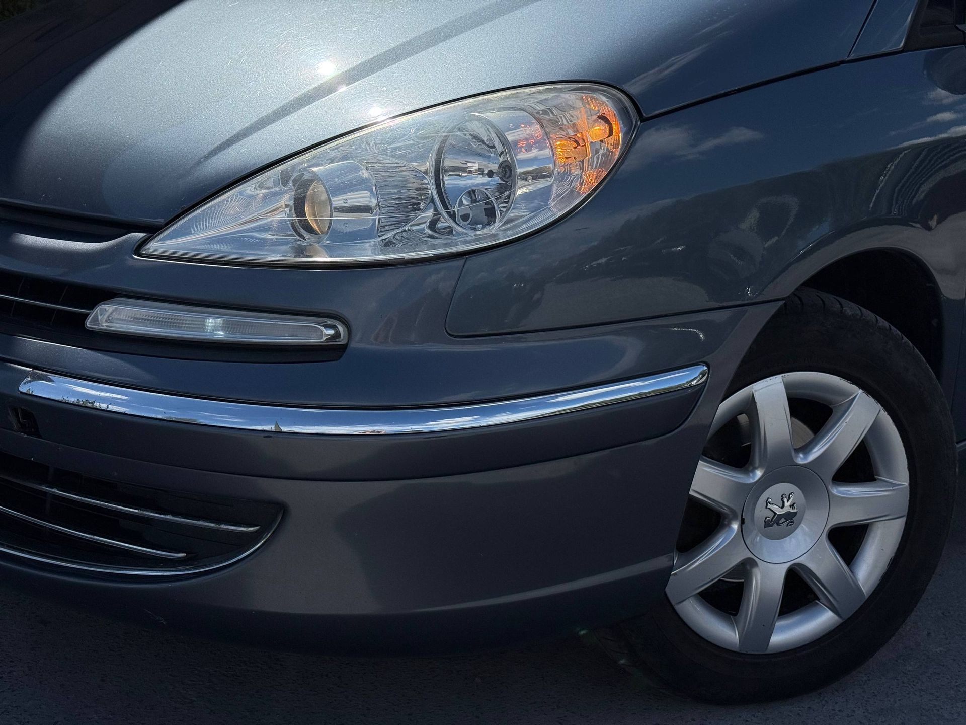 Peugeot 807