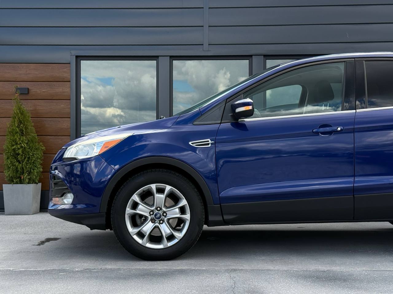 Ford ESCAPE SEL