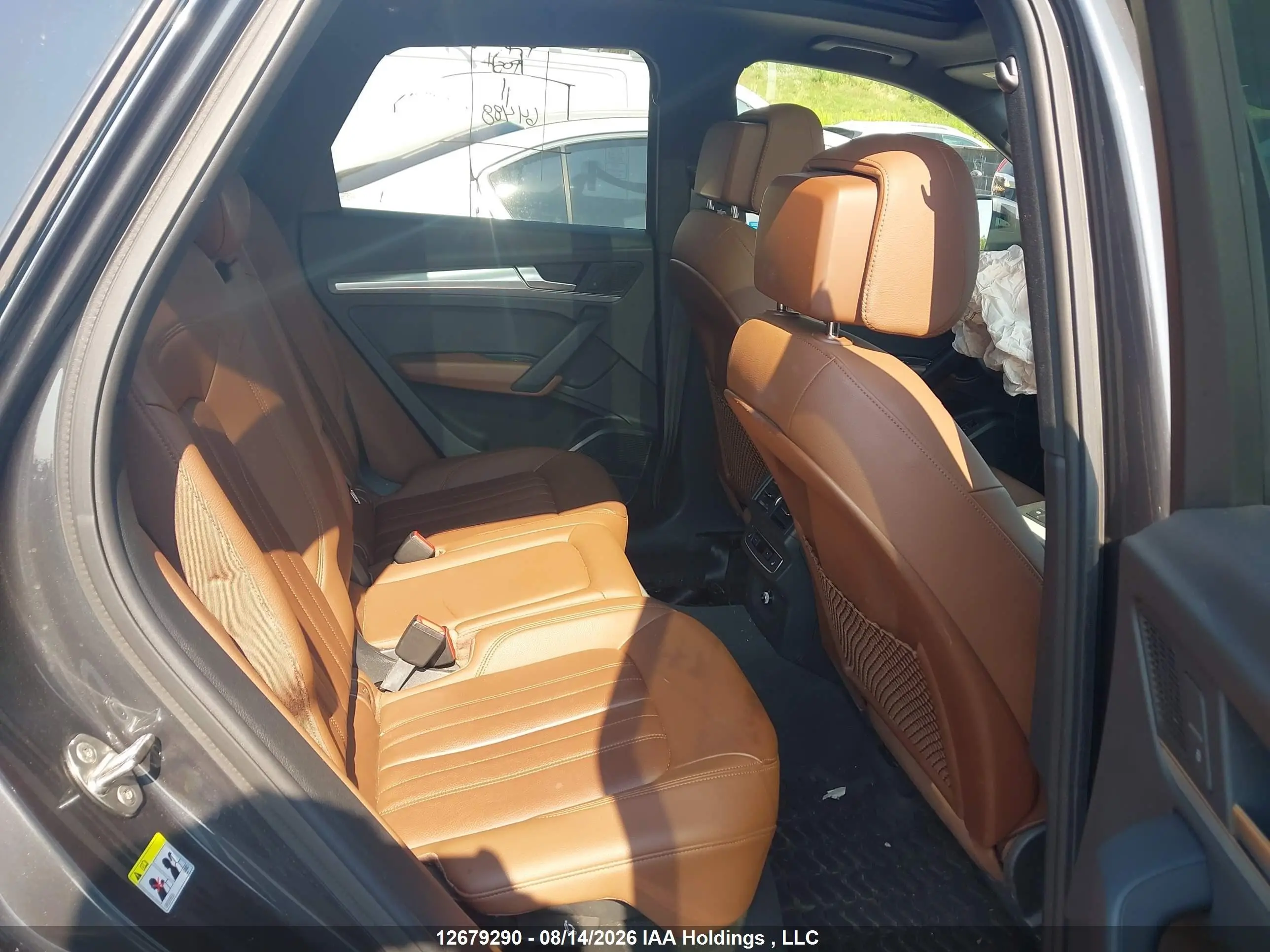 WA1CNAFY7L2012442-8.webp