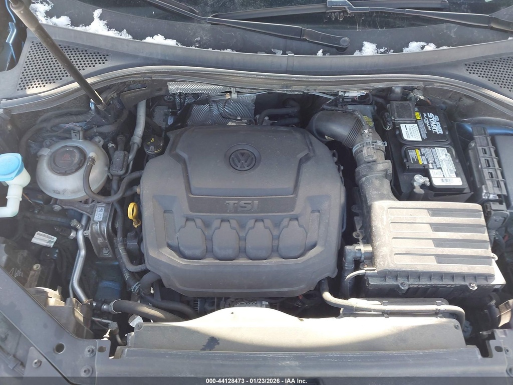 3VV2B7AX2KM163421-10.jpg