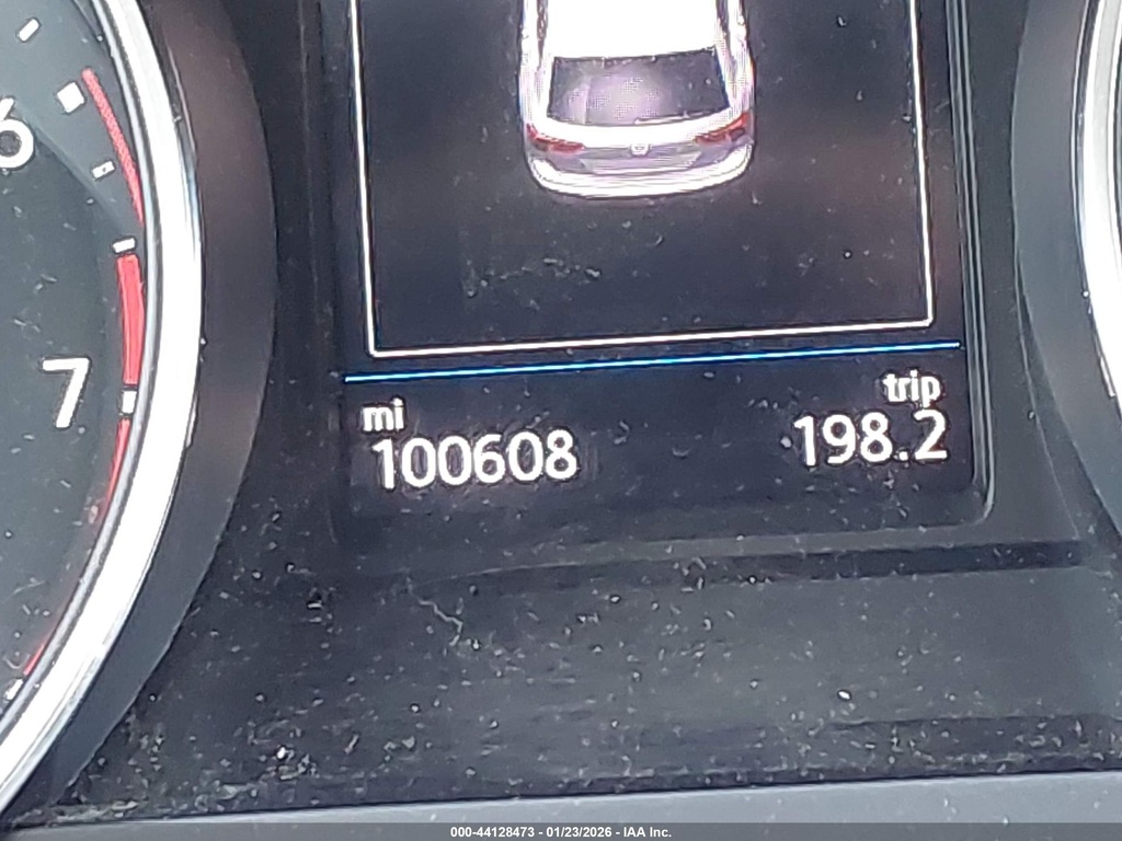 3VV2B7AX2KM163421-15.jpg