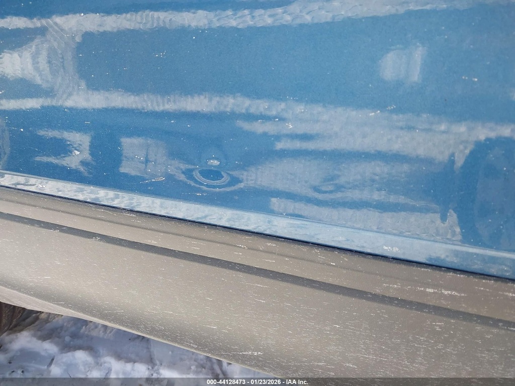 3VV2B7AX2KM163421-18.jpg