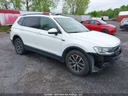 3VV2B7AX1JM104147-1.jpg