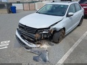 3VWL17AJ1HM401301-6.jpg