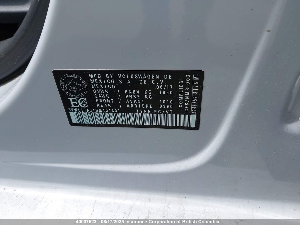 3VWL17AJ1HM401301-9.jpg