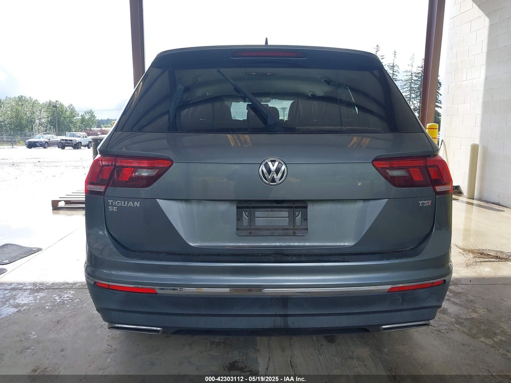 3VV3B7AX6JM054849-16.jpg