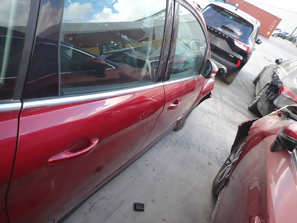 PA242364.jpg