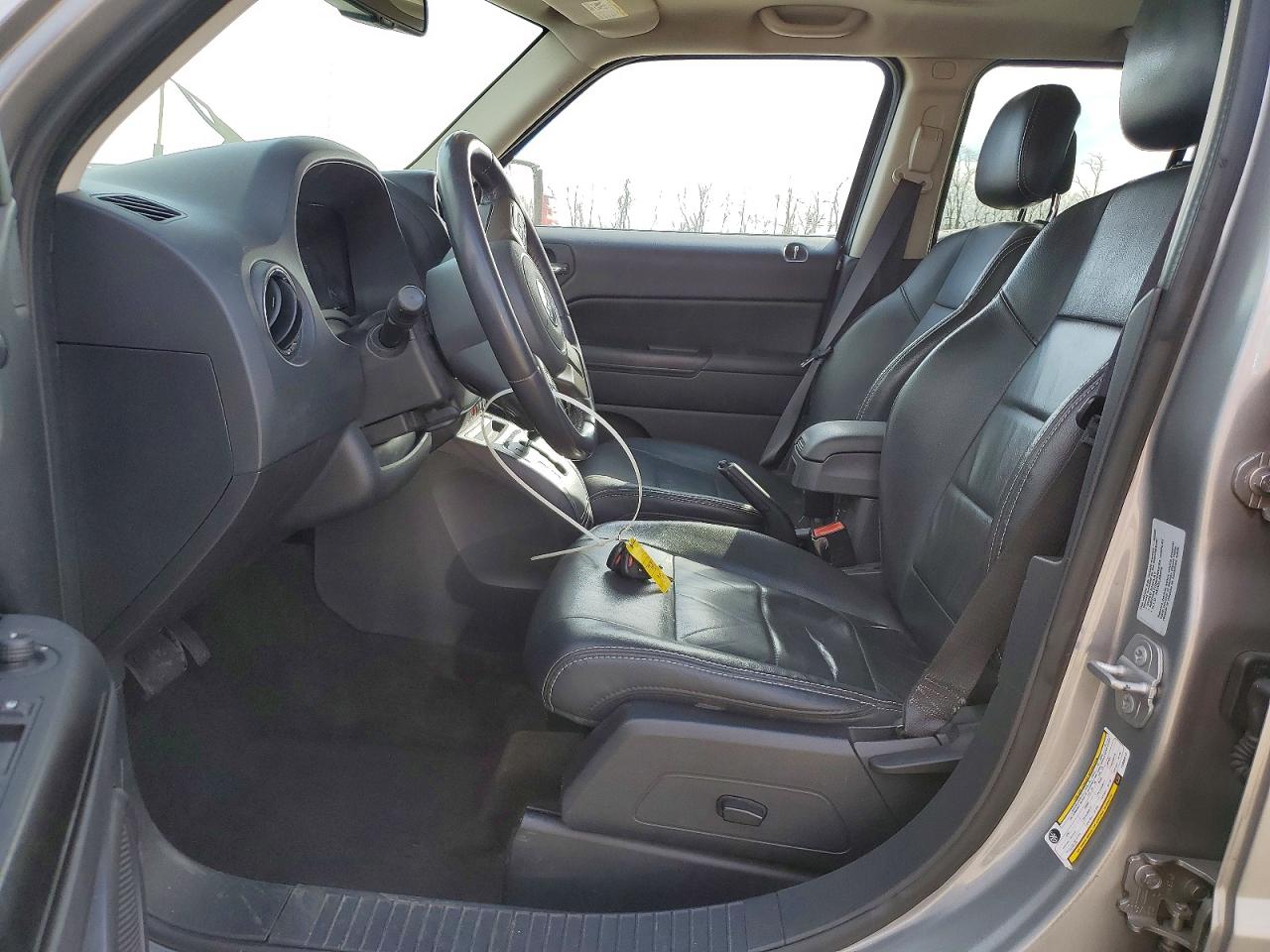 Jeep PATRIOT LATITUDE