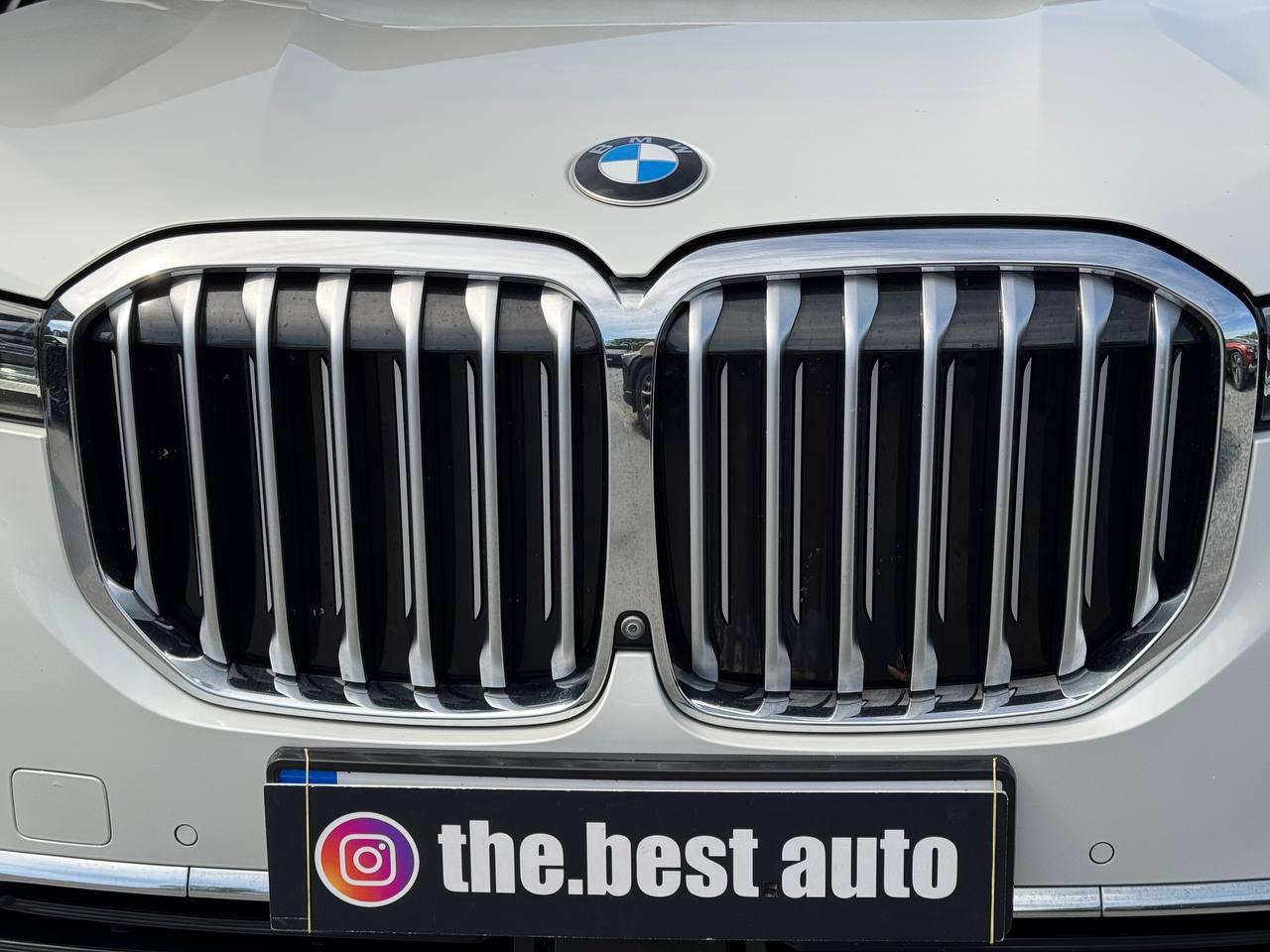 BMW X7