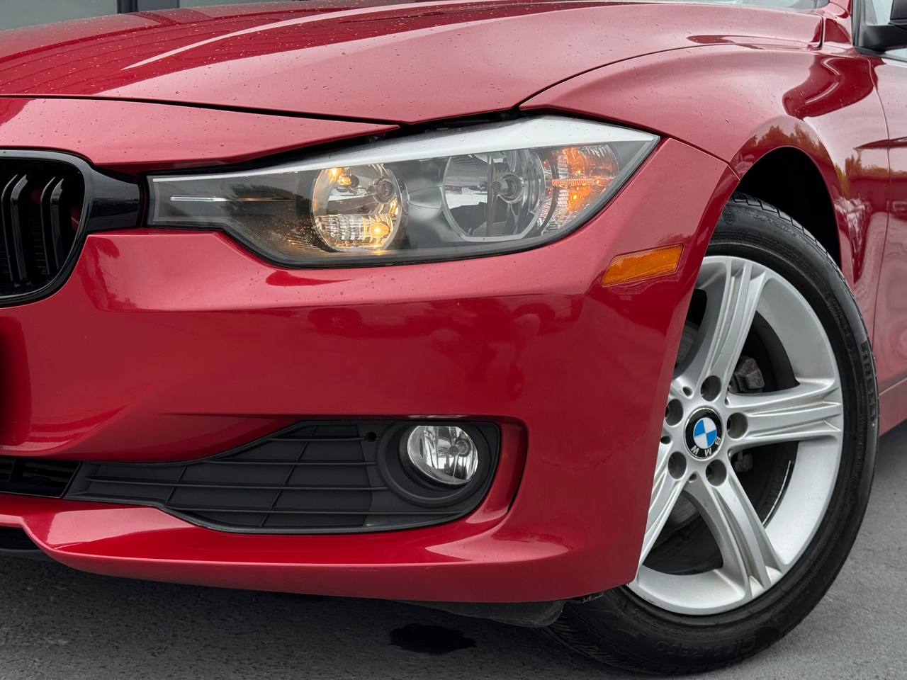 BMW 320I