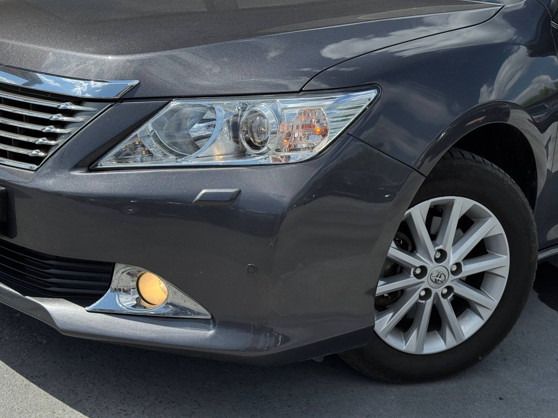 Toyota CAMRY