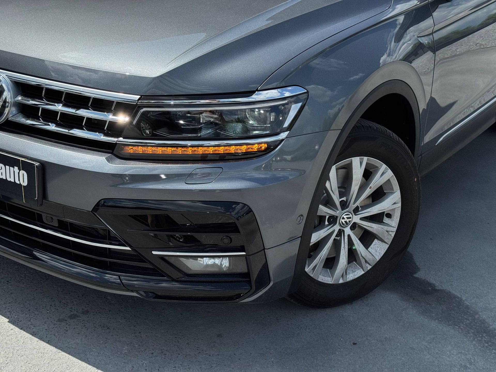 Volkswagen TIGUAN SE