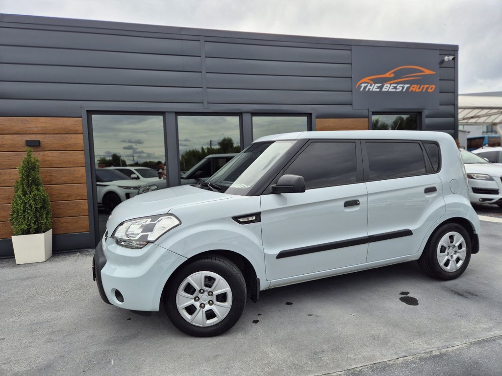 KIA SOUL