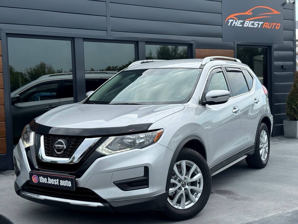 Nissan ROGUE SV