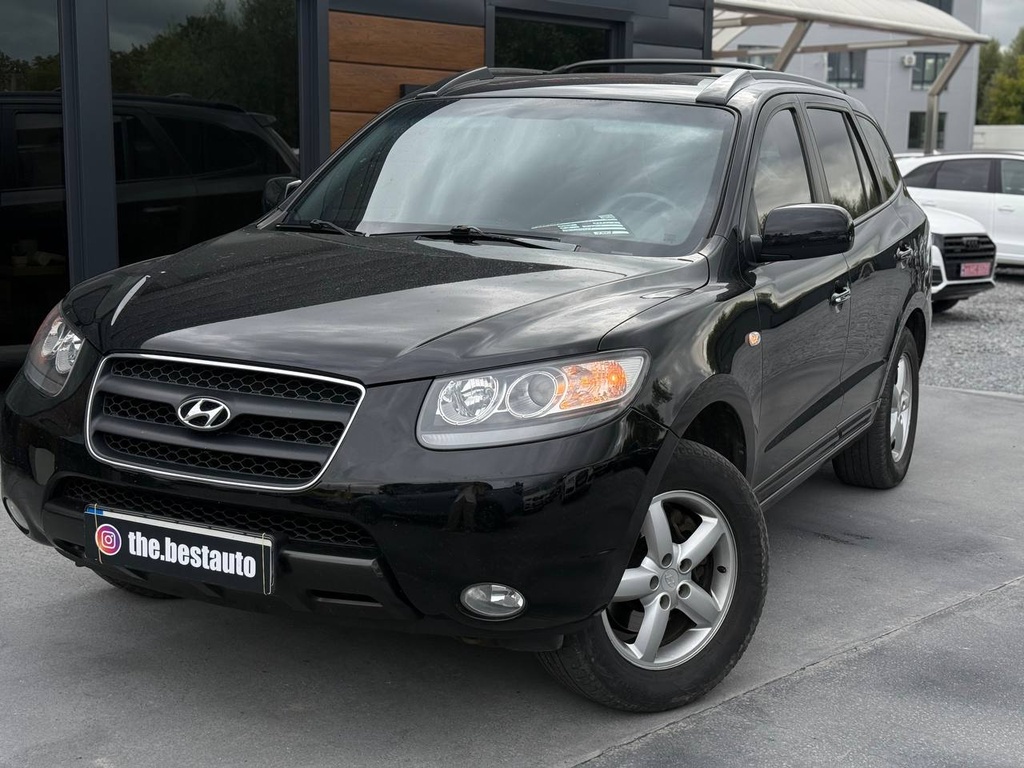 Hyundai SANTA FE