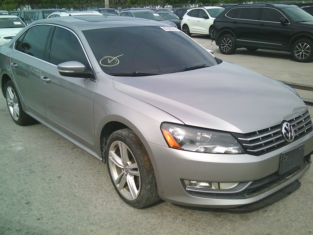 Volkswagen PASSAT SE