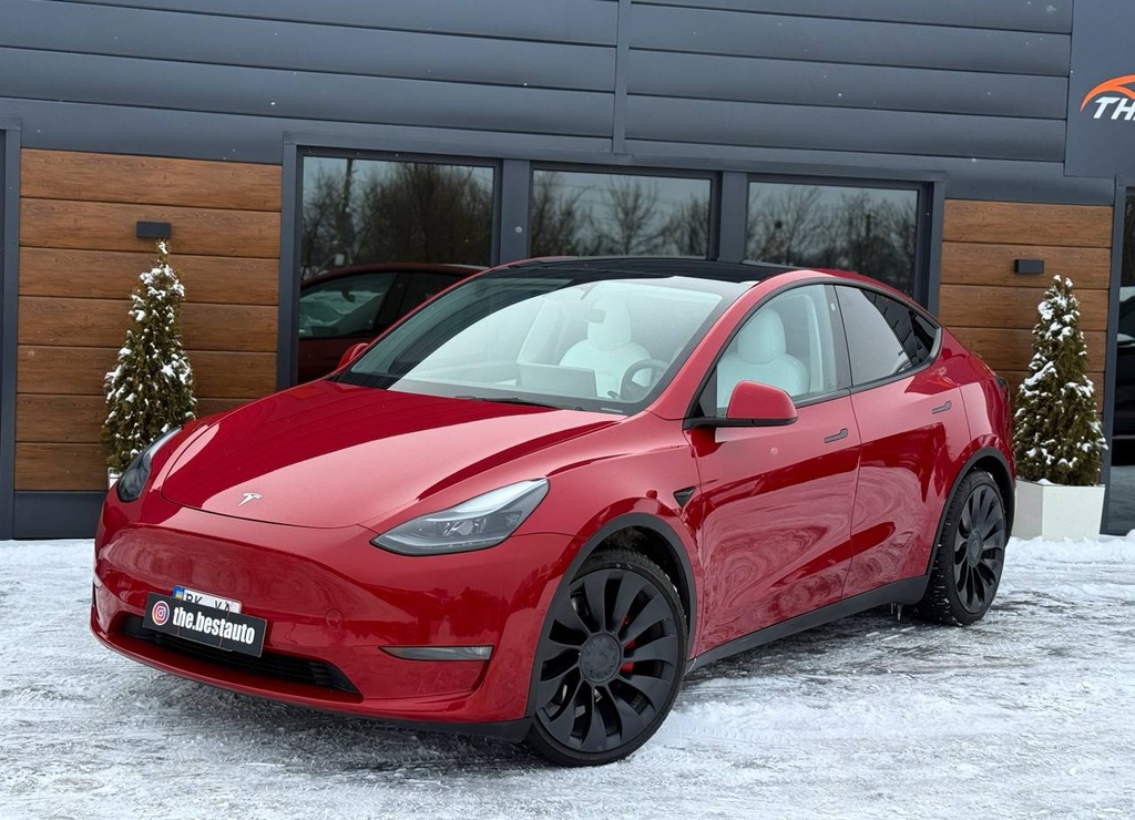 Tesla Model Y Performance