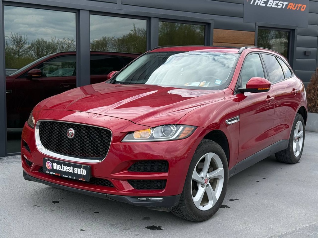 Jaguar F-PACE Premium 