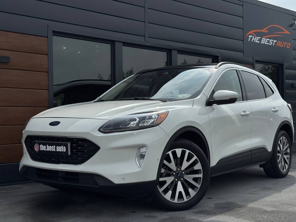 Ford ESCAPE TITANIUM