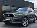 Audi Q7 S-LINE