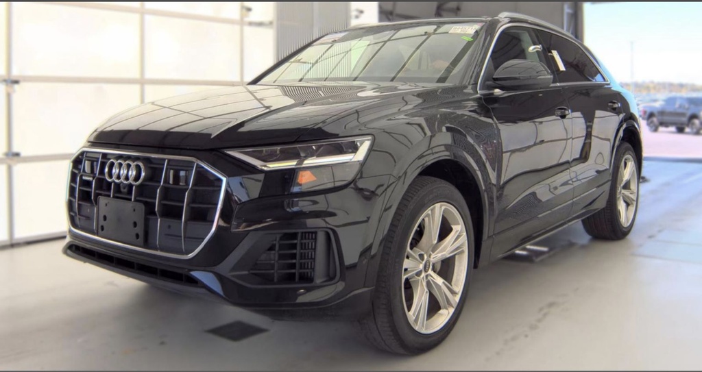 Audi Q8 PRM + HY PREMIUM