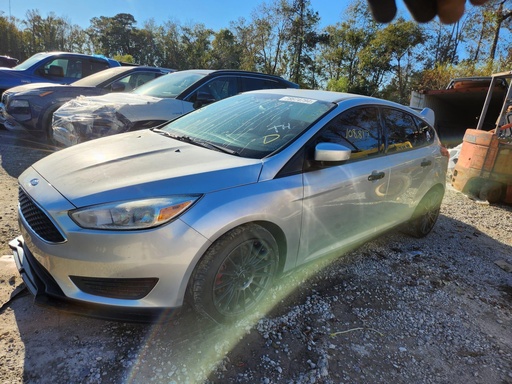 [1FADP3K26JL231276] Ford FOCUS SEL