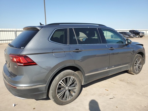 [3VV3B7AXXJM026844] Volkswagen TIGUAN SE