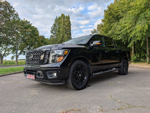 [1N6AA1E66KN532599] Nissan Titan