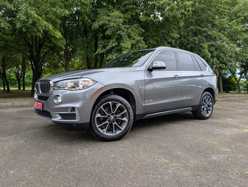 [5UXKR2C35H0W43535] BMW X5