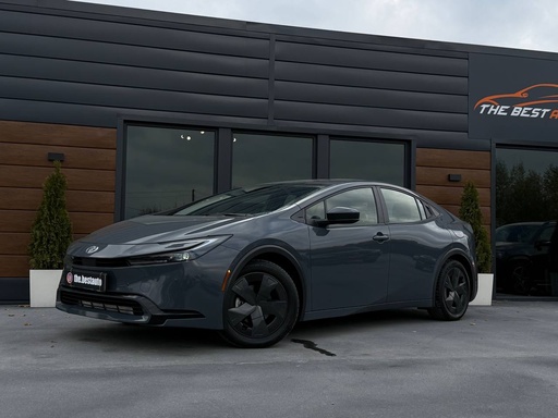 [JTDACAAU0R3030646] Toyota Prius