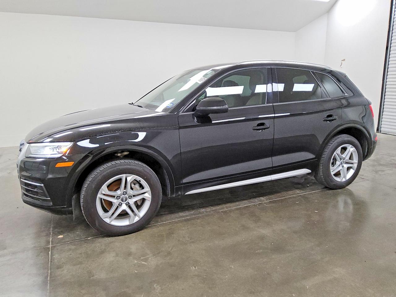 Audi Q5 PREMIUM