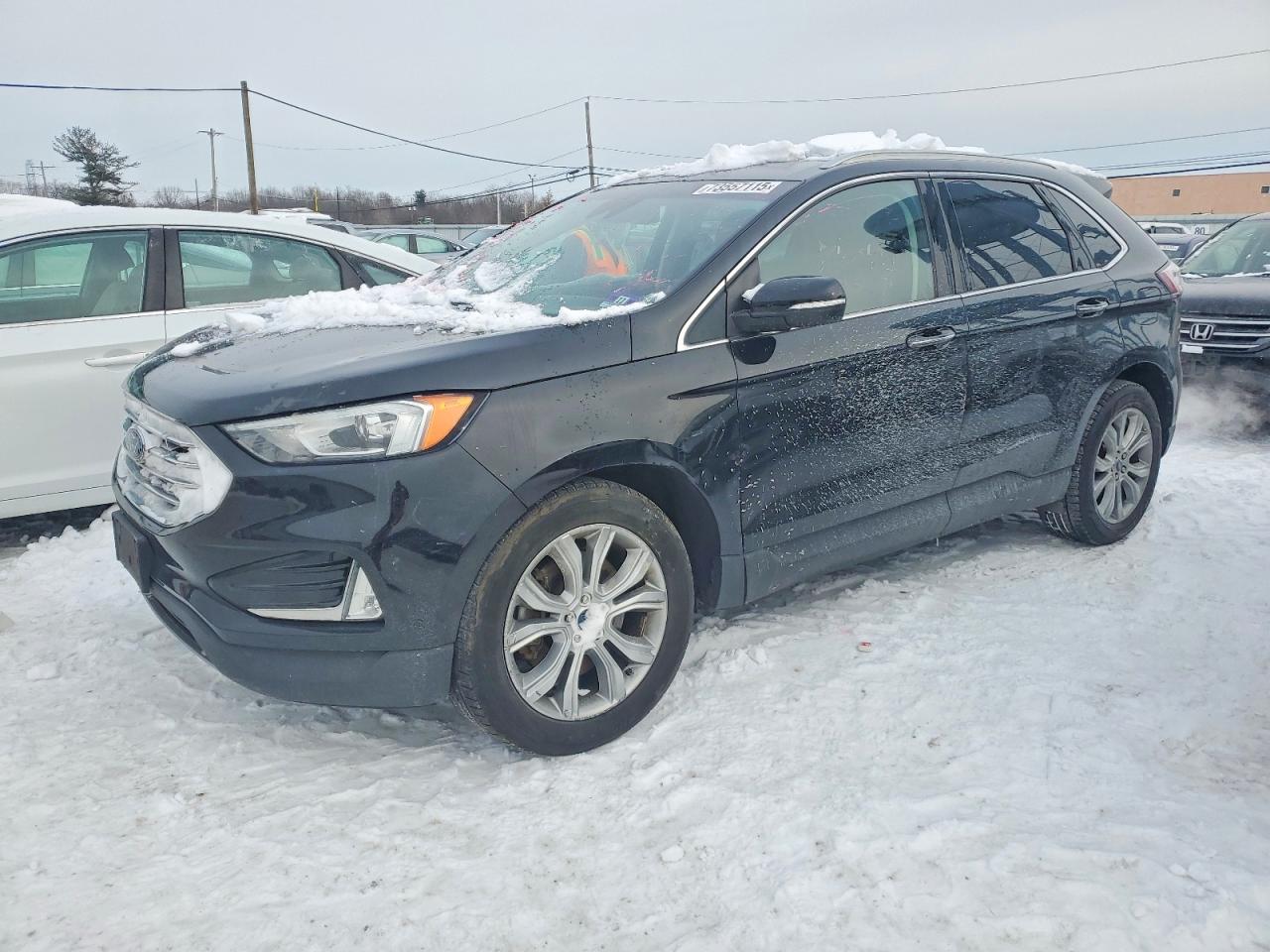 Ford EDGE TITANIUM