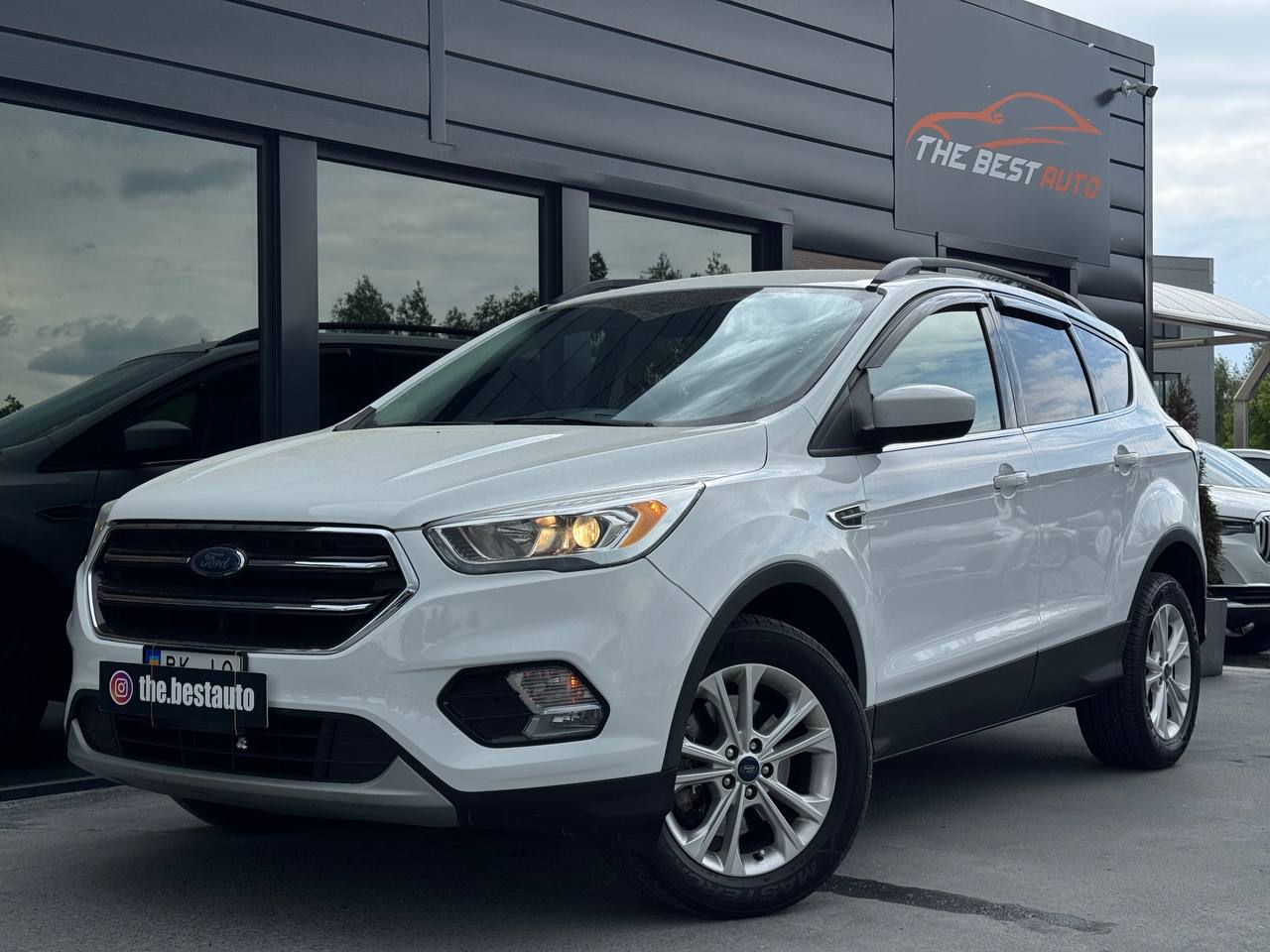 Ford ESCAPE